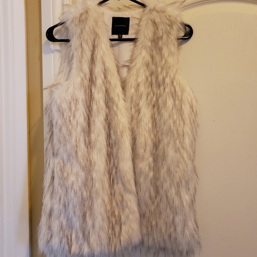 Fur vest
